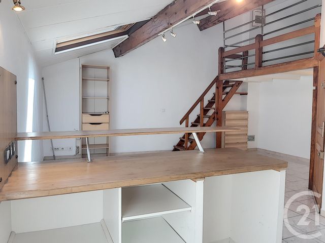 Appartement F1 à louer - 1 pièce - 31.78 m2 - CANNES - 06 - PROVENCE-ALPES-COTE-D-AZUR - Century 21 Immobilier Service