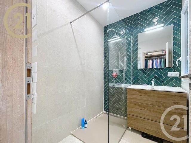 Appartement F3 à vendre - 3 pièces - 93.69 m2 - CANNES - 06 - PROVENCE-ALPES-COTE-D-AZUR - Century 21 Immobilier Service