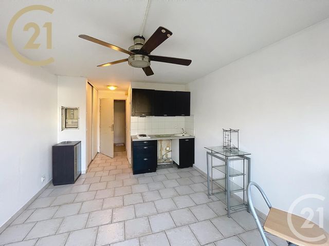 Appartement Studio à vendre - 1 pièce - 21.07 m2 - CANNES - 06 - PROVENCE-ALPES-COTE-D-AZUR - Century 21 Immobilier Service