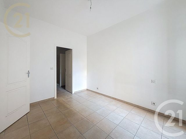 Appartement T2 à louer - 2 pièces - 26.6 m2 - CANNES - 06 - PROVENCE-ALPES-COTE-D-AZUR - Century 21 Immobilier Service