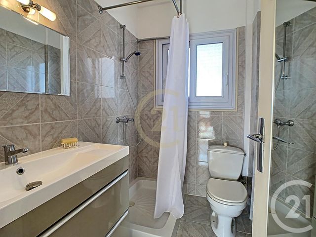 Appartement F1 à louer - 1 pièce - 27.34 m2 - CANNES - 06 - PROVENCE-ALPES-COTE-D-AZUR - Century 21 Immobilier Service