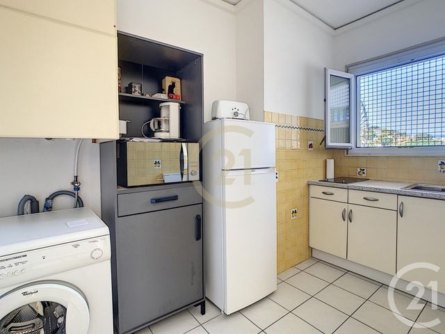 Appartement F1 à louer - 1 pièce - 27.34 m2 - CANNES - 06 - PROVENCE-ALPES-COTE-D-AZUR - Century 21 Immobilier Service