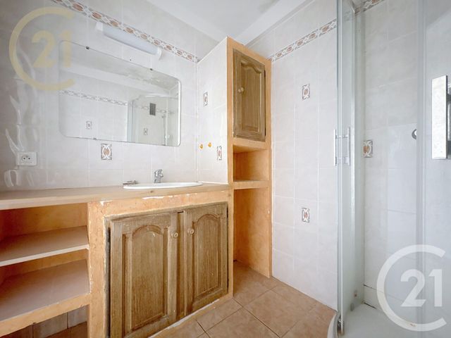 Appartement F4 à vendre - 4 pièces - 78.44 m2 - LE CANNET - 06 - PROVENCE-ALPES-COTE-D-AZUR - Century 21 Immobilier Service