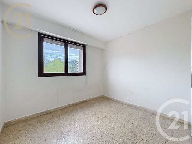 Appartement F4 à vendre - 4 pièces - 78.44 m2 - LE CANNET - 06 - PROVENCE-ALPES-COTE-D-AZUR - Century 21 Immobilier Service