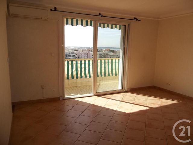 Appartement F3 à louer - 3 pièces - 53.23 m2 - CANNES - 06 - PROVENCE-ALPES-COTE-D-AZUR - Century 21 Immobilier Service