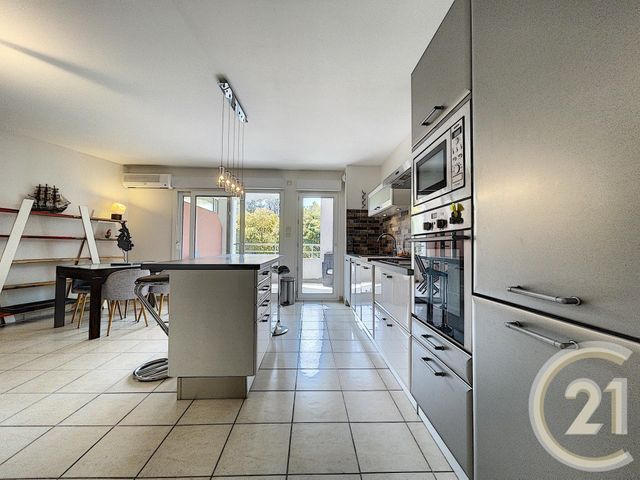 Appartement F2 à louer - 2 pièces - 54.7 m2 - CANNES - 06 - PROVENCE-ALPES-COTE-D-AZUR - Century 21 Immobilier Service