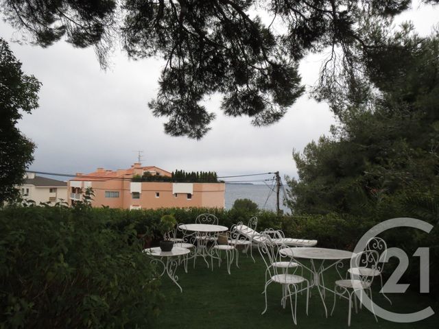 Appartement F1 à louer - 1 pièce - 31.12 m2 - CANNES - 06 - PROVENCE-ALPES-COTE-D-AZUR - Century 21 Immobilier Service