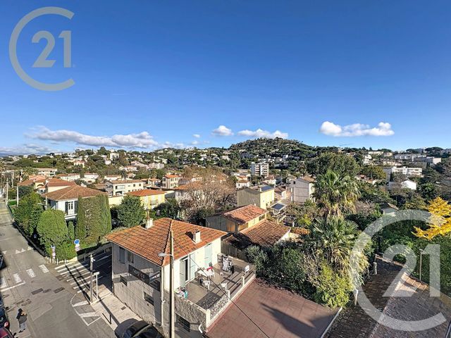 Appartement F3 à vendre - 3 pièces - 61.67 m2 - CANNES LA BOCCA - 06 - PROVENCE-ALPES-COTE-D-AZUR - Century 21 Immobilier Service