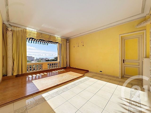 Appartement F2 à vendre - 2 pièces - 69.86 m2 - CANNES - 06 - PROVENCE-ALPES-COTE-D-AZUR - Century 21 Immobilier Service