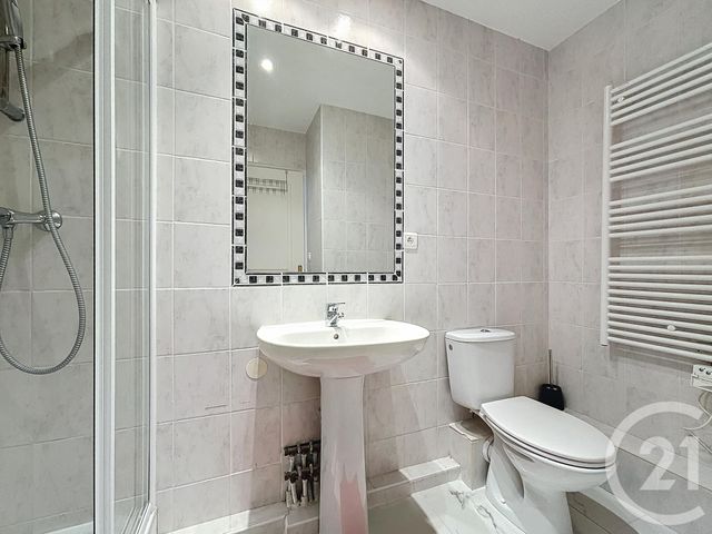 Appartement Duplex à louer - 3 pièces - 93.33 m2 - CANNES - 06 - PROVENCE-ALPES-COTE-D-AZUR - Century 21 Immobilier Service