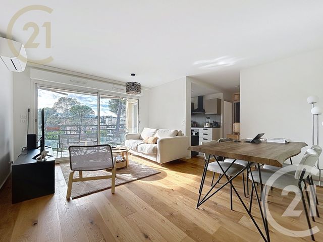 Appartement F2 à vendre - 2 pièces - 50.0 m2 - CANNES - 06 - PROVENCE-ALPES-COTE-D-AZUR - Century 21 Immobilier Service