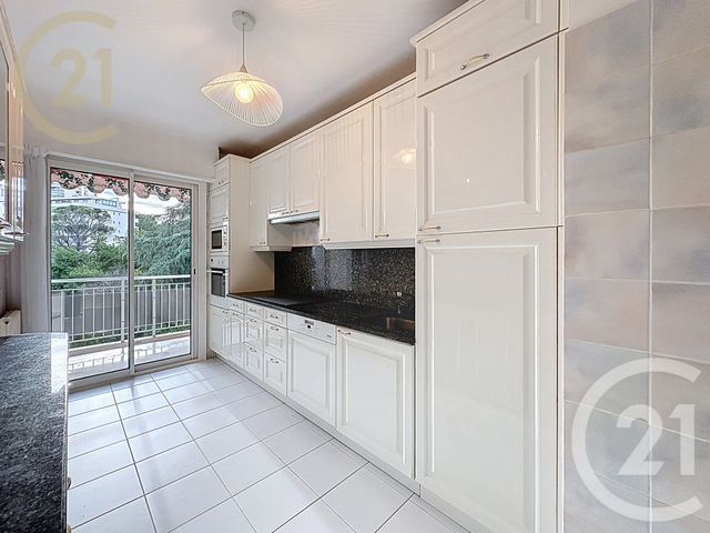 Appartement F4 à vendre - 4 pièces - 110.93 m2 - CANNES - 06 - PROVENCE-ALPES-COTE-D-AZUR - Century 21 Immobilier Service