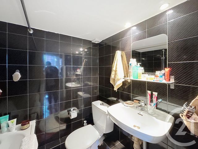 Appartement F2 à louer - 2 pièces - 42.55 m2 - CANNES - 06 - PROVENCE-ALPES-COTE-D-AZUR - Century 21 Immobilier Service