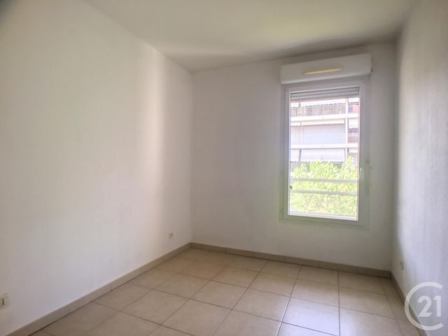 Appartement F3 à louer - 3 pièces - 60.58 m2 - CANNES LA BOCCA - 06 - PROVENCE-ALPES-COTE-D-AZUR - Century 21 Immobilier Service