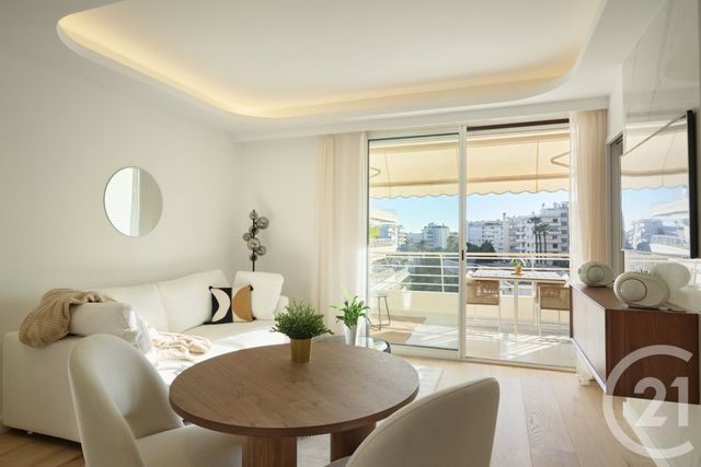 Appartement F2 à vendre CANNES