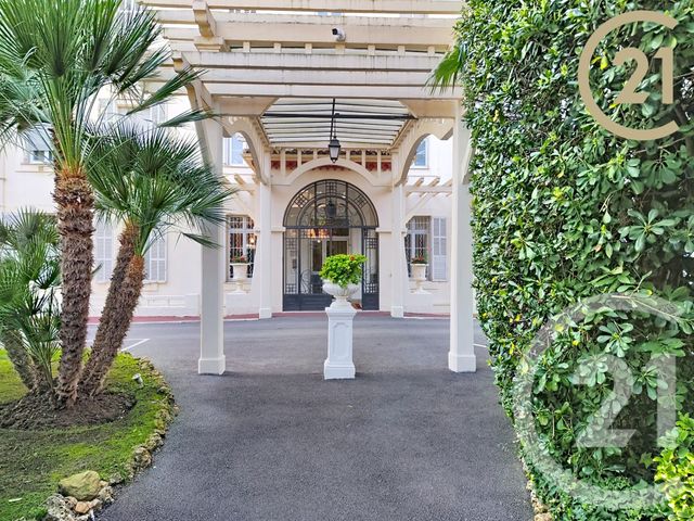 Appartement T6 à vendre - 6 pièces - 174.61 m2 - CANNES - 06 - PROVENCE-ALPES-COTE-D-AZUR - Century 21 Immobilier Service