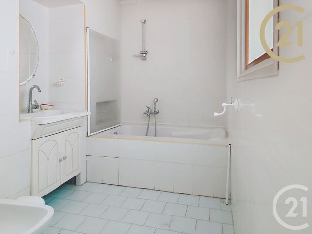 Appartement T6 à vendre - 6 pièces - 174.61 m2 - CANNES - 06 - PROVENCE-ALPES-COTE-D-AZUR - Century 21 Immobilier Service