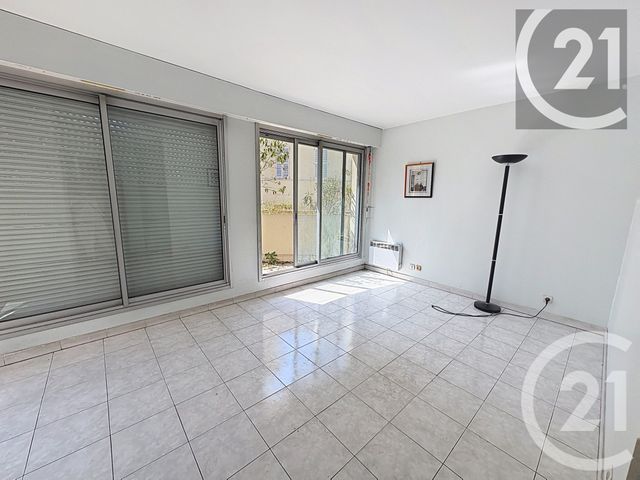 Appartement F4 à vendre - 4 pièces - 75.7 m2 - CANNES - 06 - PROVENCE-ALPES-COTE-D-AZUR - Century 21 Immobilier Service