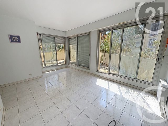 Appartement F4 à vendre - 4 pièces - 75.7 m2 - CANNES - 06 - PROVENCE-ALPES-COTE-D-AZUR - Century 21 Immobilier Service