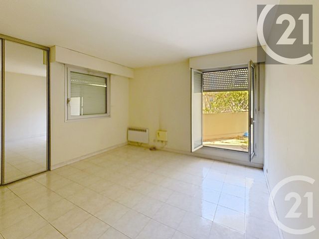 Appartement F4 à vendre - 4 pièces - 75.7 m2 - CANNES - 06 - PROVENCE-ALPES-COTE-D-AZUR - Century 21 Immobilier Service