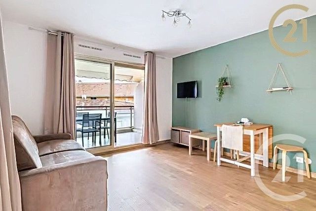 Appartement T2 à vendre - 2 pièces - 34.0 m2 - CANNES - 06 - PROVENCE-ALPES-COTE-D-AZUR - Century 21 Immobilier Service