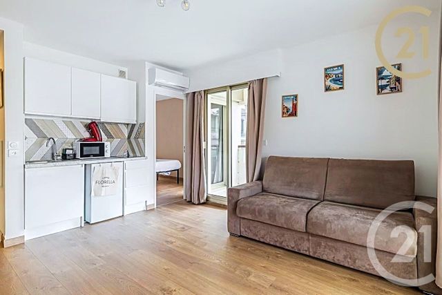 Appartement T2 à vendre - 2 pièces - 34.0 m2 - CANNES - 06 - PROVENCE-ALPES-COTE-D-AZUR - Century 21 Immobilier Service