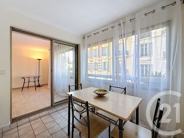 Appartement F3 à louer - 3 pièces - 59.17 m2 - CANNES - 06 - PROVENCE-ALPES-COTE-D-AZUR - Century 21 Immobilier Service