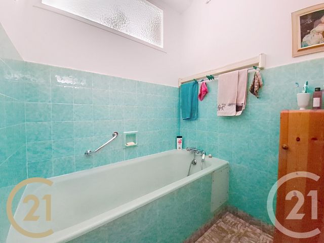 Appartement F3 à vendre - 3 pièces - 62.12 m2 - CANNES - 06 - PROVENCE-ALPES-COTE-D-AZUR - Century 21 Immobilier Service