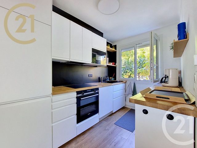 Appartement F5 à vendre - 5 pièces - 77.78 m2 - CANNES - 06 - PROVENCE-ALPES-COTE-D-AZUR - Century 21 Immobilier Service