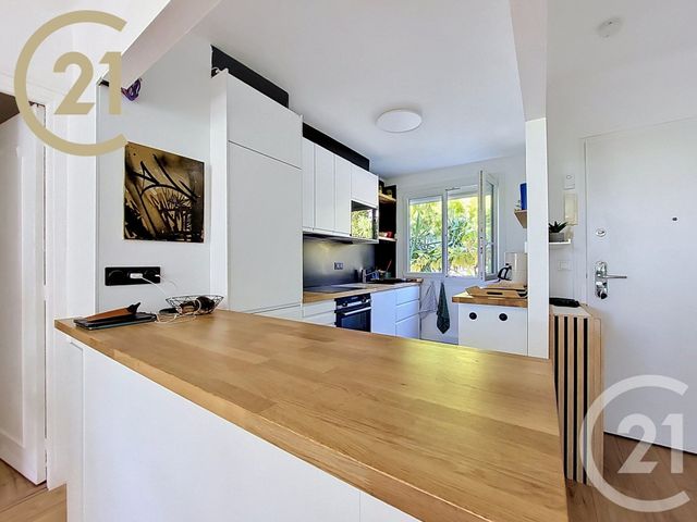 Appartement F5 à vendre - 5 pièces - 77.78 m2 - CANNES - 06 - PROVENCE-ALPES-COTE-D-AZUR - Century 21 Immobilier Service