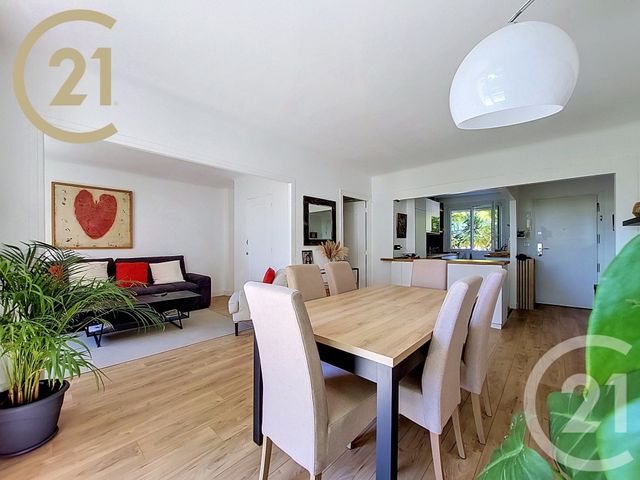 Appartement F5 à vendre - 5 pièces - 77.78 m2 - CANNES - 06 - PROVENCE-ALPES-COTE-D-AZUR - Century 21 Immobilier Service