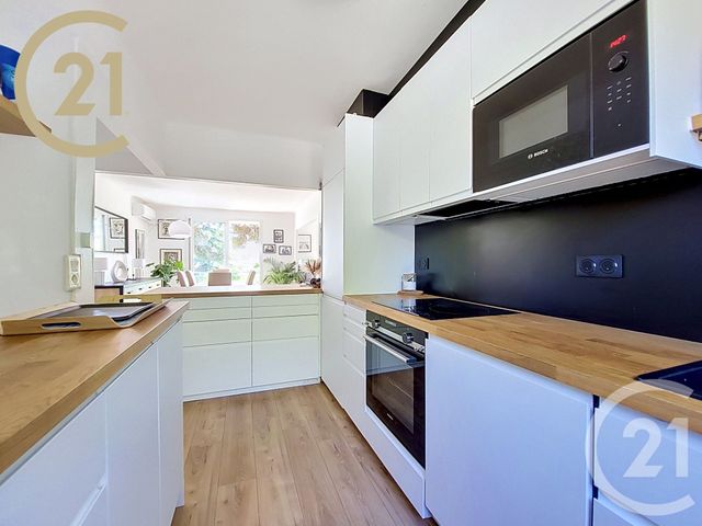 Appartement F5 à vendre - 5 pièces - 77.78 m2 - CANNES - 06 - PROVENCE-ALPES-COTE-D-AZUR - Century 21 Immobilier Service
