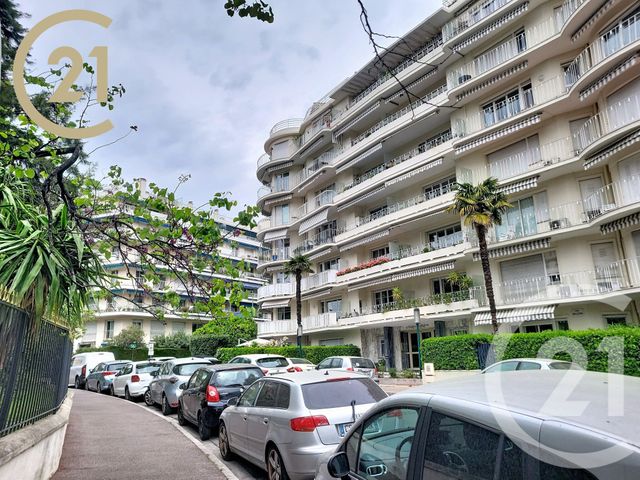 Appartement F2 à vendre LE CANNET