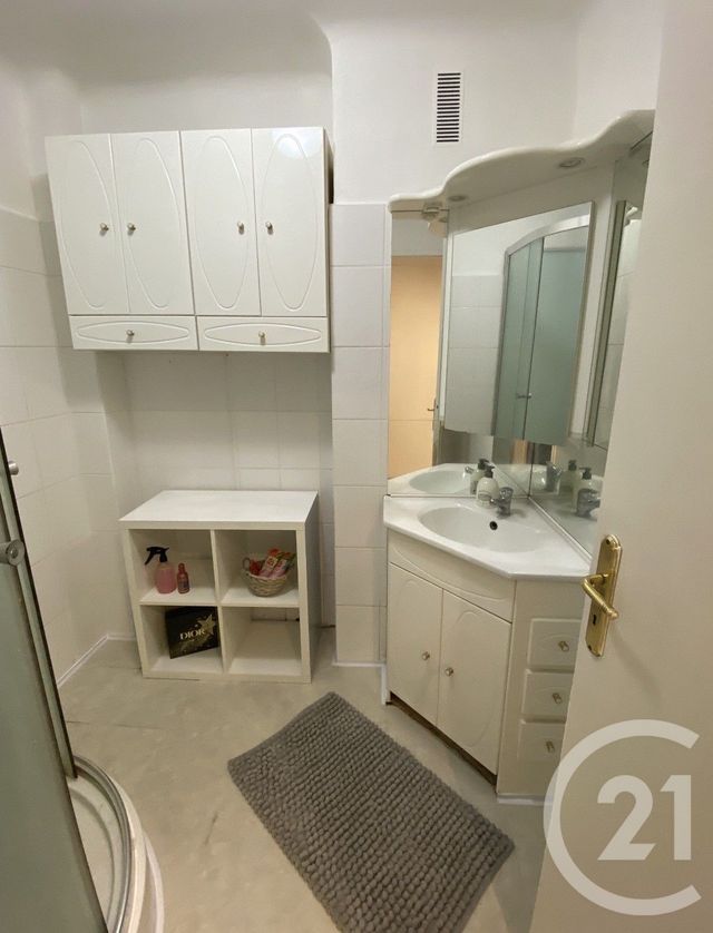 Appartement T2 à louer - 2 pièces - 44.0 m2 - CANNES - 06 - PROVENCE-ALPES-COTE-D-AZUR - Century 21 Immobilier Service