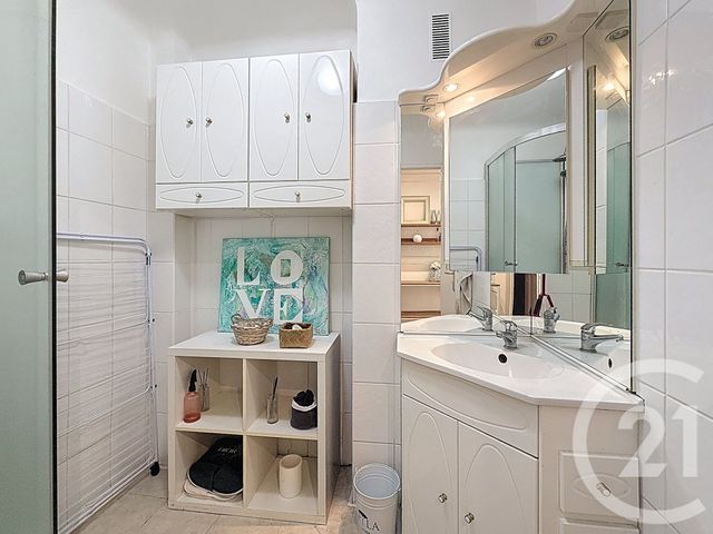 Appartement T2 à louer - 2 pièces - 44.0 m2 - CANNES - 06 - PROVENCE-ALPES-COTE-D-AZUR - Century 21 Immobilier Service
