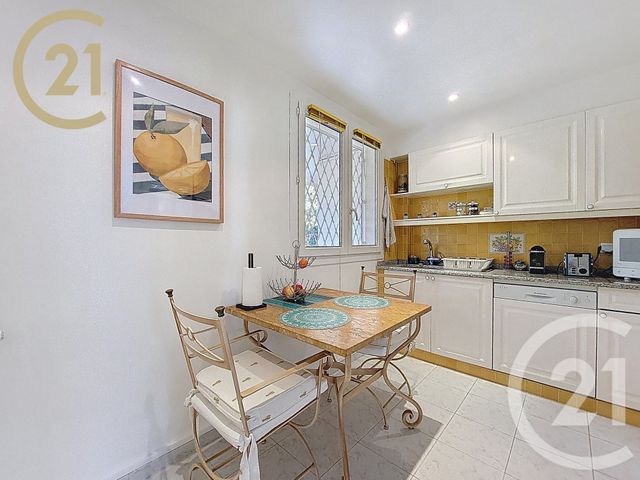 Appartement F2 à vendre - 2 pièces - 60.89 m2 - CANNES - 06 - PROVENCE-ALPES-COTE-D-AZUR - Century 21 Immobilier Service