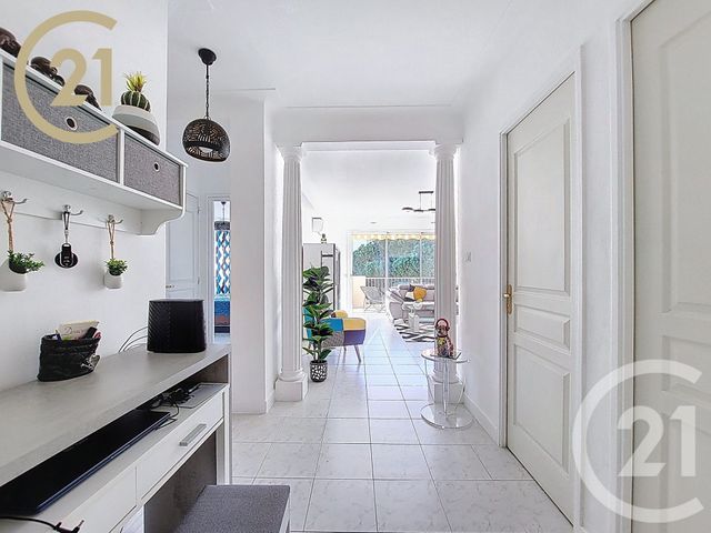 Appartement F2 à vendre - 2 pièces - 60.89 m2 - CANNES - 06 - PROVENCE-ALPES-COTE-D-AZUR - Century 21 Immobilier Service