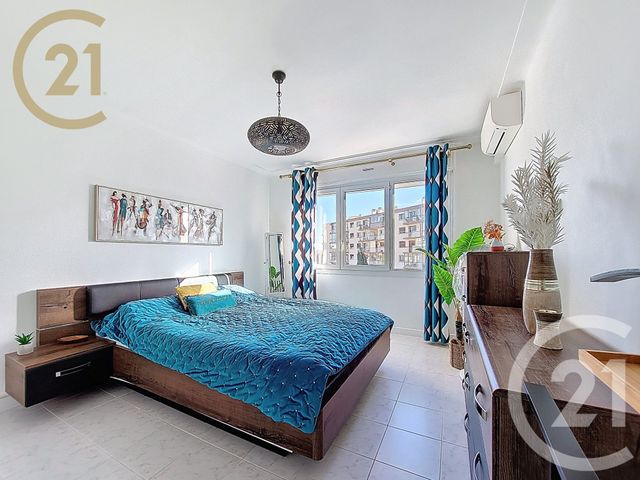 Appartement F2 à vendre - 2 pièces - 60.89 m2 - CANNES - 06 - PROVENCE-ALPES-COTE-D-AZUR - Century 21 Immobilier Service