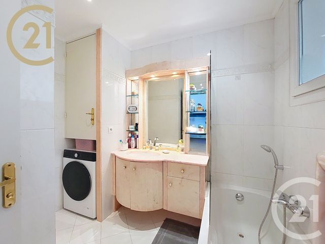 Appartement F2 à vendre - 2 pièces - 60.89 m2 - CANNES - 06 - PROVENCE-ALPES-COTE-D-AZUR - Century 21 Immobilier Service