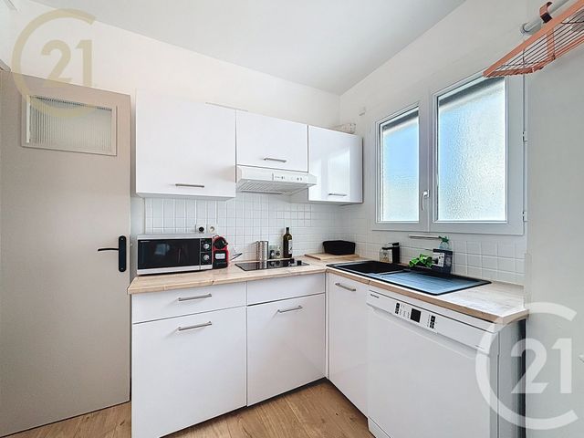 Appartement F1 à louer - 1 pièce - 30.56 m2 - CANNES - 06 - PROVENCE-ALPES-COTE-D-AZUR - Century 21 Immobilier Service