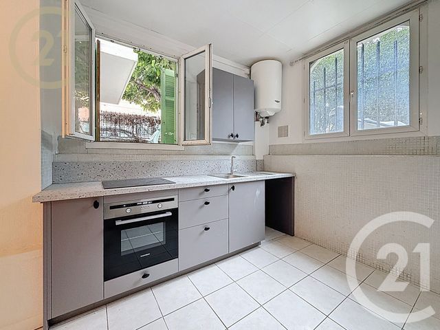 Appartement F2 à louer - 2 pièces - 31.67 m2 - CANNES - 06 - PROVENCE-ALPES-COTE-D-AZUR - Century 21 Immobilier Service