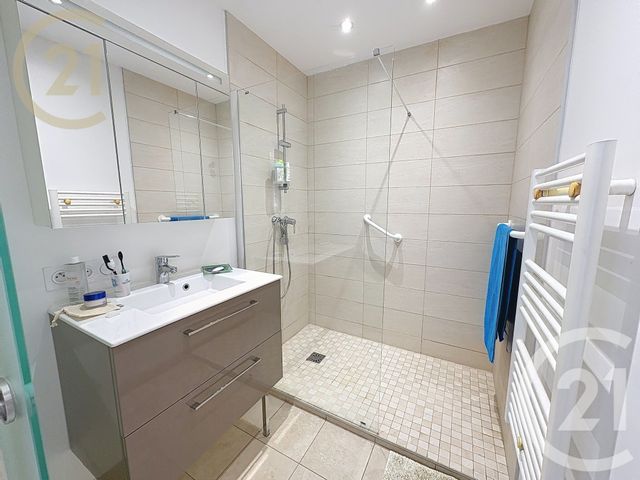 Appartement F2 à vendre - 2 pièces - 45.87 m2 - CANNES - 06 - PROVENCE-ALPES-COTE-D-AZUR - Century 21 Immobilier Service