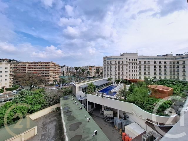 Appartement F3 à vendre - 3 pièces - 32.62 m2 - CANNES - 06 - PROVENCE-ALPES-COTE-D-AZUR - Century 21 Immobilier Service
