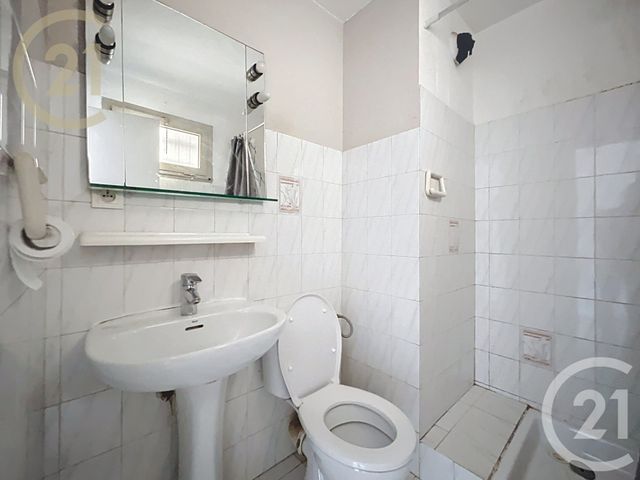 Appartement Studio à vendre - 1 pièce - 22.39 m2 - LE CANNET - 06 - PROVENCE-ALPES-COTE-D-AZUR - Century 21 Immobilier Service