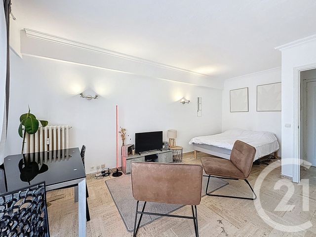 Appartement Studio à louer - 1 pièce - 25.19 m2 - CANNES - 06 - PROVENCE-ALPES-COTE-D-AZUR - Century 21 Immobilier Service