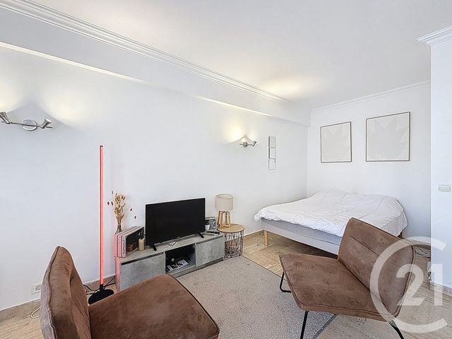 Appartement Studio à louer - 1 pièce - 25.19 m2 - CANNES - 06 - PROVENCE-ALPES-COTE-D-AZUR - Century 21 Immobilier Service
