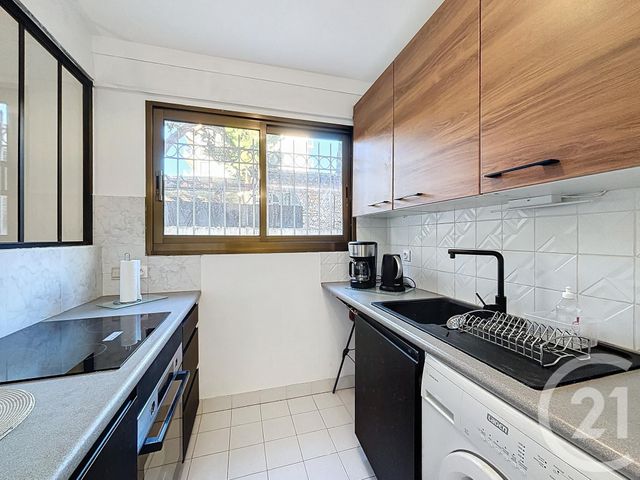Appartement T2 à louer - 2 pièces - 41.66 m2 - CANNES - 06 - PROVENCE-ALPES-COTE-D-AZUR - Century 21 Immobilier Service