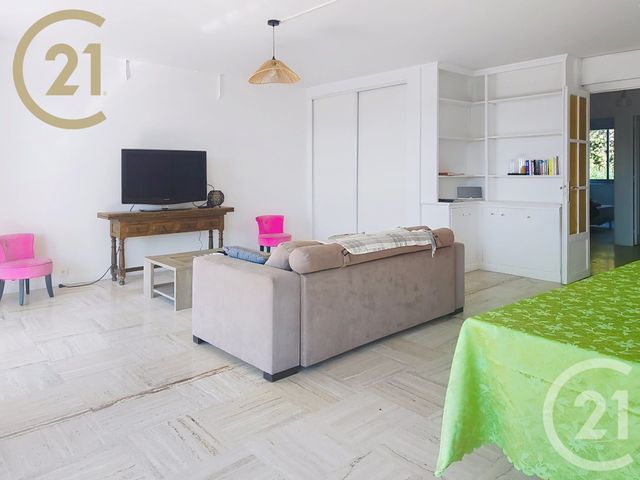 Appartement à vendre - 3 pièces - 68.7 m2 - LE CANNET - 06 - PROVENCE-ALPES-COTE-D-AZUR - Century 21 Immobilier Service
