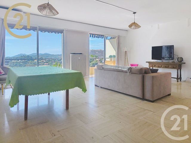 Appartement à vendre - 3 pièces - 68.7 m2 - LE CANNET - 06 - PROVENCE-ALPES-COTE-D-AZUR - Century 21 Immobilier Service
