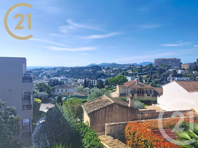 Appartement à vendre - 3 pièces - 68.7 m2 - LE CANNET - 06 - PROVENCE-ALPES-COTE-D-AZUR - Century 21 Immobilier Service